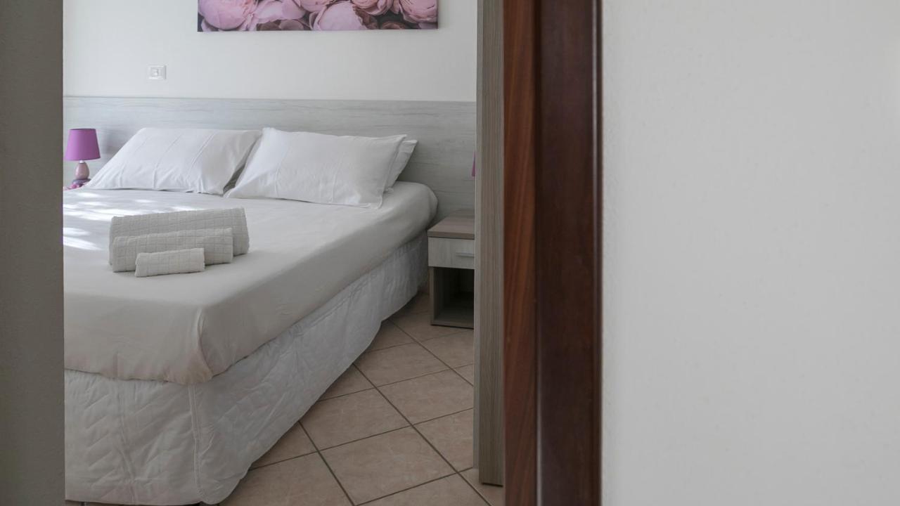 Apartmán Oasi In Centro - Cala Gonone Exteriér fotografie