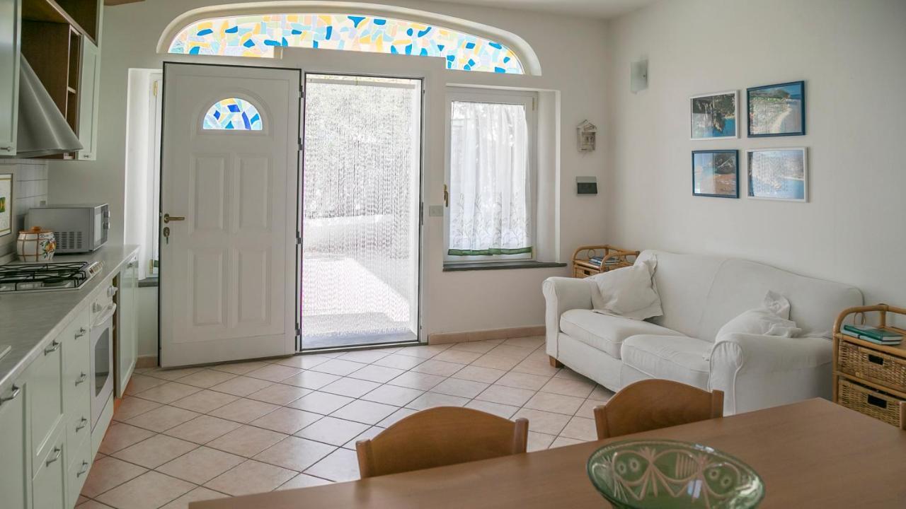 Apartmán Oasi In Centro - Cala Gonone Exteriér fotografie