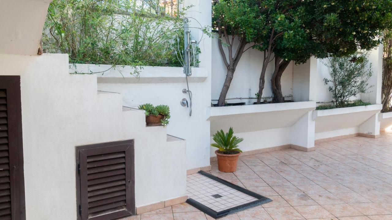 Apartmán Oasi In Centro - Cala Gonone Exteriér fotografie