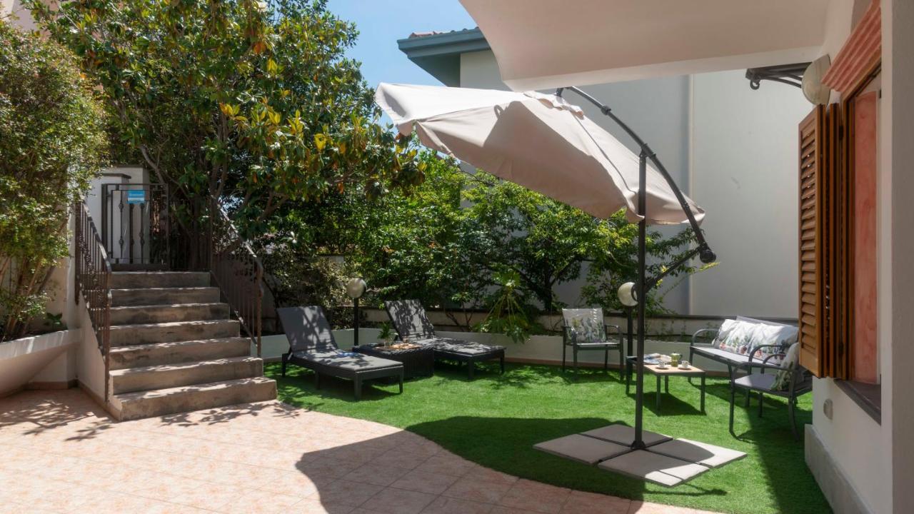 Apartmán Oasi In Centro - Cala Gonone Exteriér fotografie