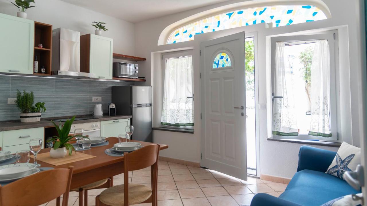 Apartmán Oasi In Centro - Cala Gonone Exteriér fotografie